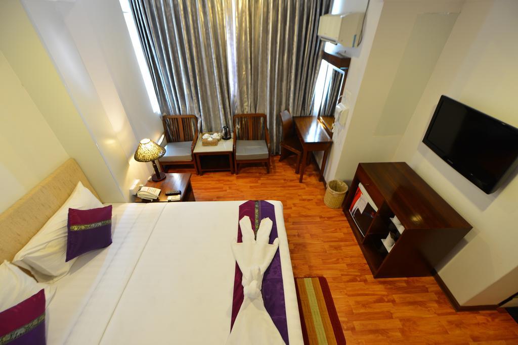 Hotel K Yangon Bagian luar foto