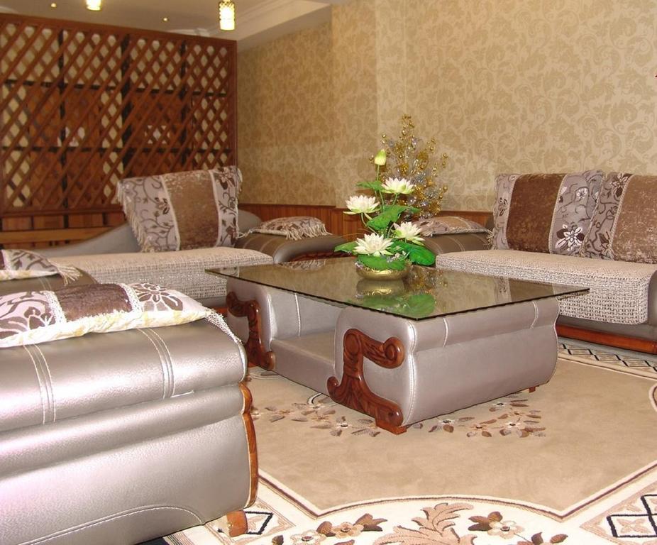 Hotel K Yangon Bagian luar foto